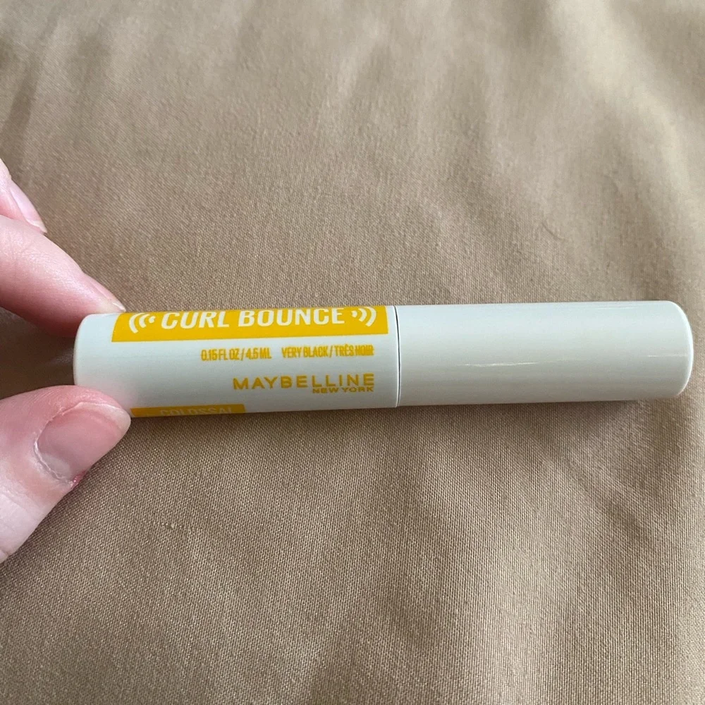 NWT maybelline new York curl bounce mascara - travel size